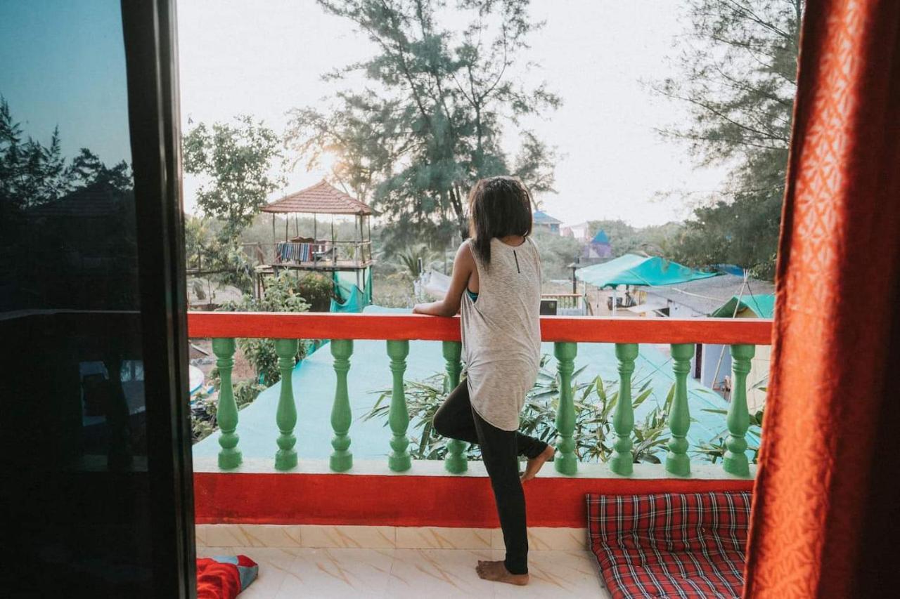 Rasta Mansion Beach Hostel And Rooms 아람볼 외부 사진