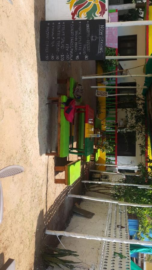 Rasta Mansion Beach Hostel And Rooms 아람볼 외부 사진